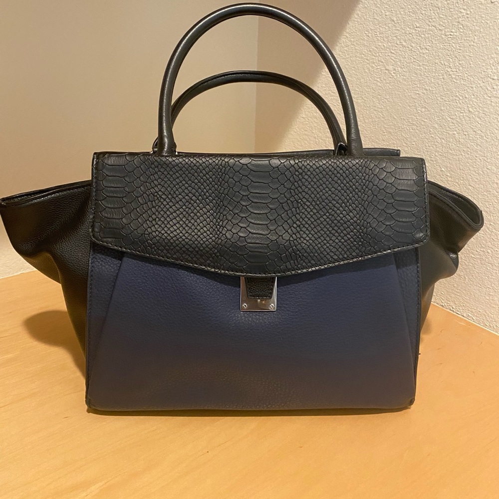 Vince Camuto elegant purse